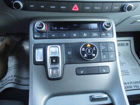 Used 2024 Hyundai Palisade SEL AWD/4WD image 24