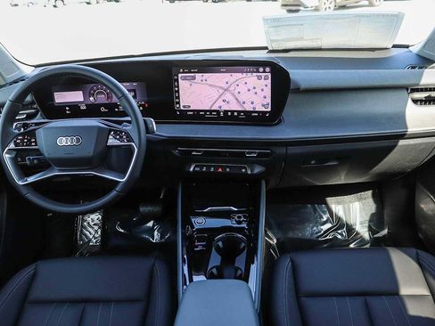 New 2026 Audi Q3 quattro 2.0T image 16