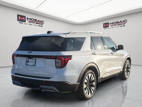 New 2026 Ford Explorer Platinum w/ LUX Leather Package image 7