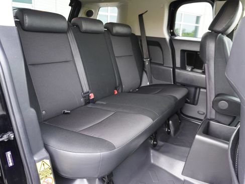 Used 2010 Toyota FJ Cruiser 4WD image 13