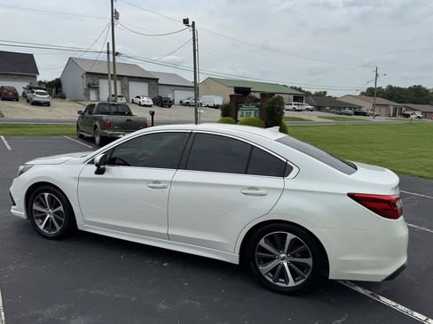 Used 2019 Subaru Legacy 2.5i Limited AWD/4WD image 5