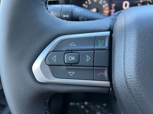 New 2025 Jeep Compass Latitude w/ Convenience Group image 9