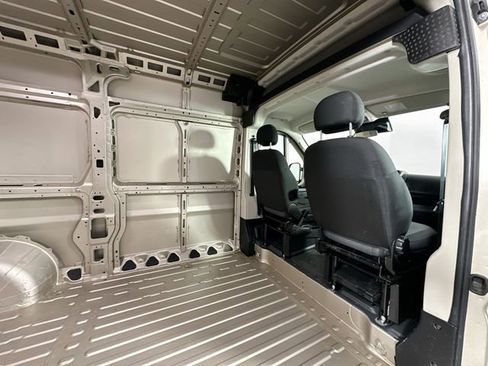Used 2022 RAM ProMaster 1500 w/ Premium Appearance Group FWD image 18