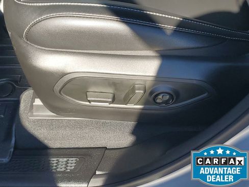 Used 2025 Jeep Grand Cherokee Limited image 31