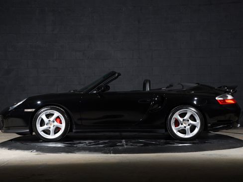 Used 2004 Porsche 911 Turbo AWD/4WD image 27