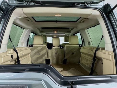 Used 2016 Land Rover LR4 HSE AWD/4WD image 31