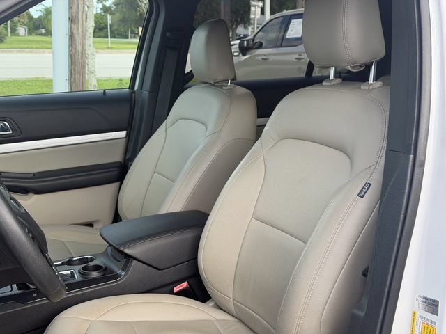 Used 2019 Ford Explorer FWD image 16