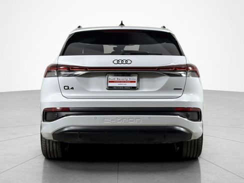 Used 2025 Audi Q4 e-tron Premium w/ Convenience Package AWD/4WD image 4