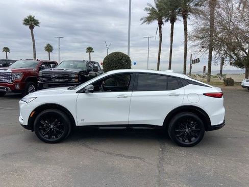 Used 2025 Buick Envista Sport Touring w/ Convenience I Package image 4