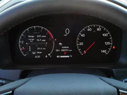 Certified 2026 Honda Ridgeline Black Edition image 21