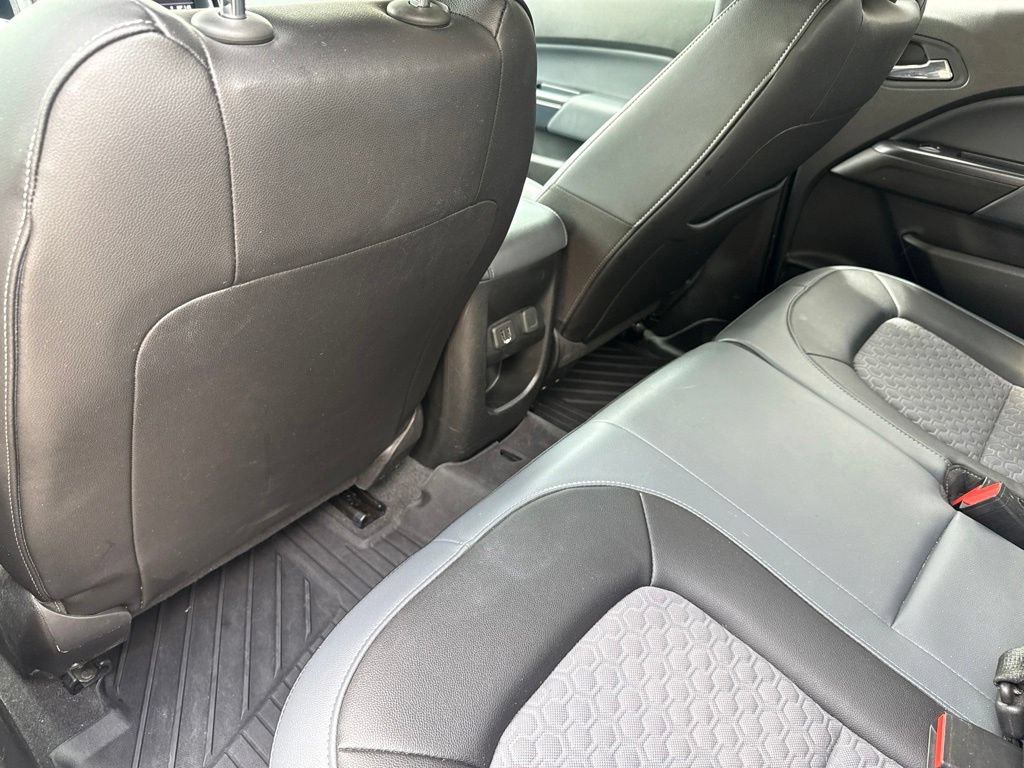 Used 2020 Chevrolet Colorado Z71 AWD/4WD image 16