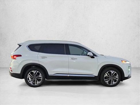 Used 2019 Hyundai Santa Fe Limited image 4