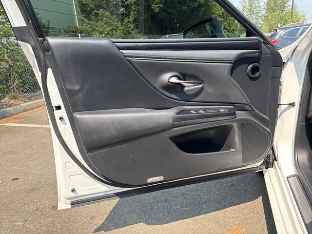 Used 2021 Lexus ES 250 AWD/4WD image 15