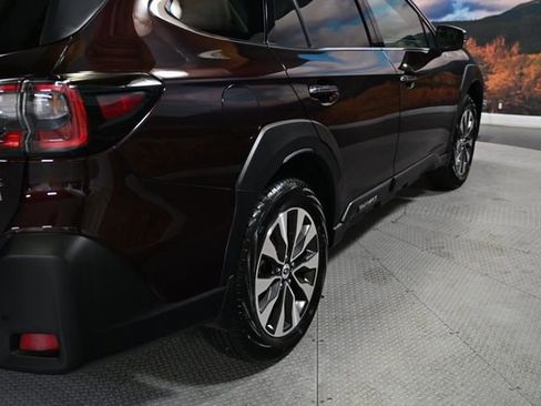 Used 2025 Subaru Outback Touring XT w/ Popular Package #2 image 9