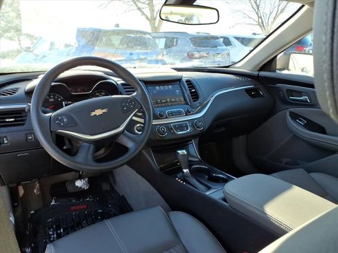 Used 2018 Chevrolet Impala LS image 9
