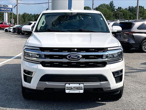 Certified 2023 Ford Expedition Limited AWD/4WD image 2