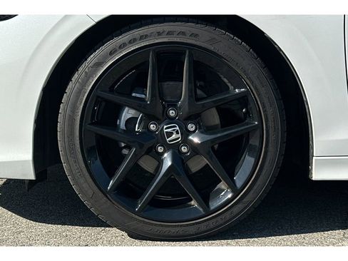 Used 2025 Honda Civic Sport image 44