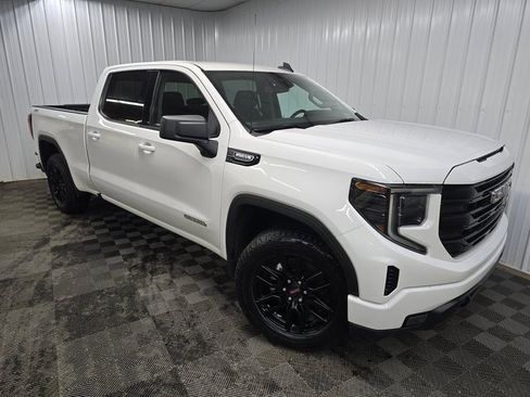 Used 2023 GMC Sierra 1500 Elevation image 7