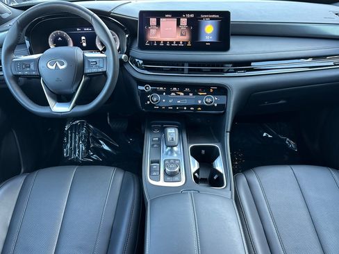 Certified 2025 INFINITI QX60 Luxe w/ Black Edition image 16