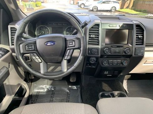 Used 2018 Ford F150 XLT w/ Equipment Group 302A Luxury image 15
