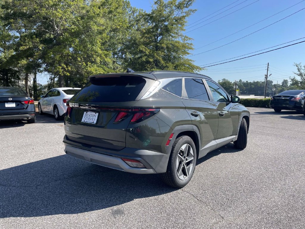 Used 2025 Hyundai Tucson SEL FWD image 3