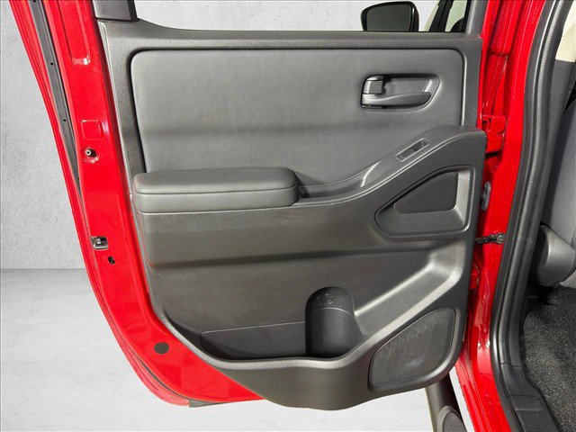 Used 2022 Nissan Frontier S w/ Technology Package RWD image 21