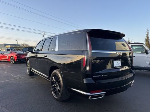 Certified 2021 Cadillac Escalade ESV Premium Luxury Platinum image 18