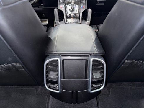 Used 2017 Porsche Cayenne GTS w/ Premium Package image 51