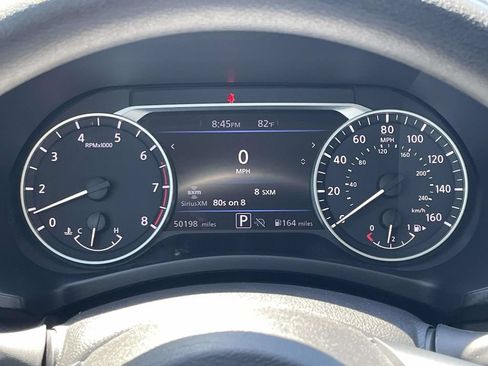 Used 2024 Nissan Sentra SV FWD image 28