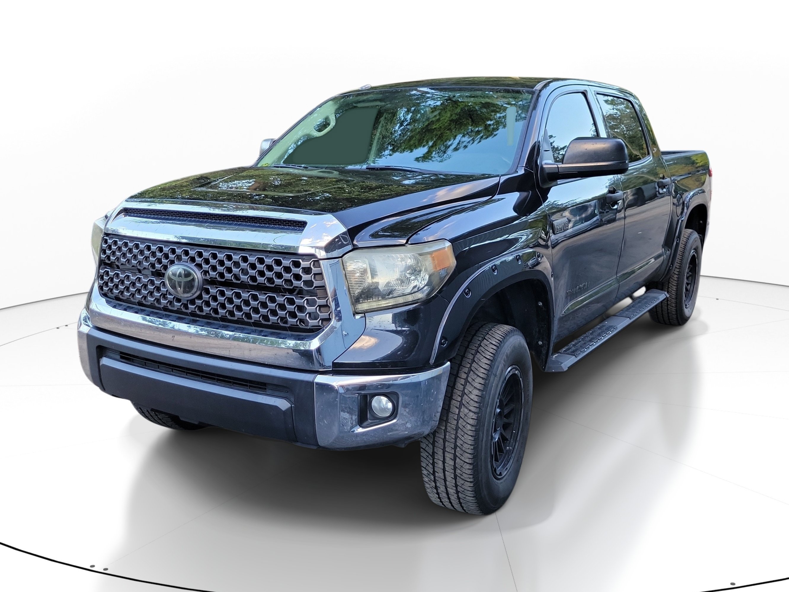 Used 2018 Toyota Tundra SR5 w/ SR5 Upgrade Package AWD/4WD image 5
