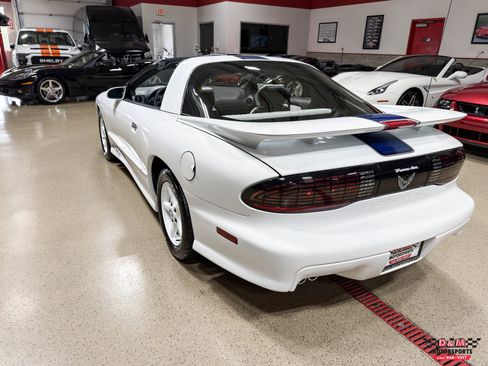 Used 1994 Pontiac Firebird Coupe RWD image 38