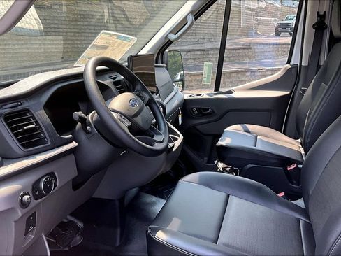 New 2026 Ford Transit 350 148 Medium Roof RWD image 9
