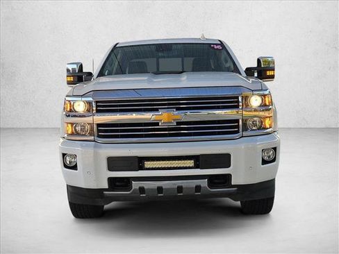 Used 2016 Chevrolet Silverado 2500 High Country w/ Duramax Plus Package AWD/4WD image 2