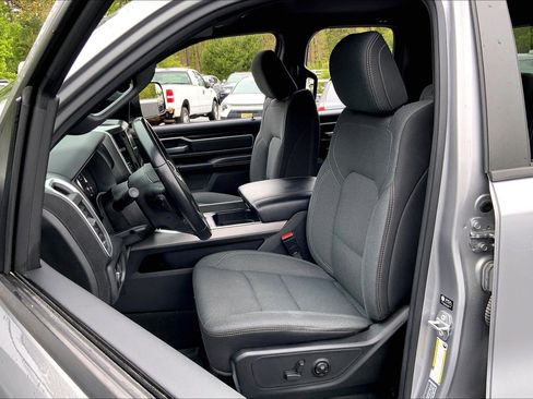 Used 2021 RAM 1500 Big Horn AWD/4WD image 27