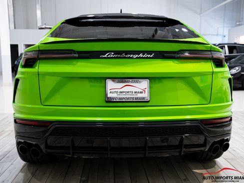 Used 2022 Lamborghini Urus AWD/4WD image 17