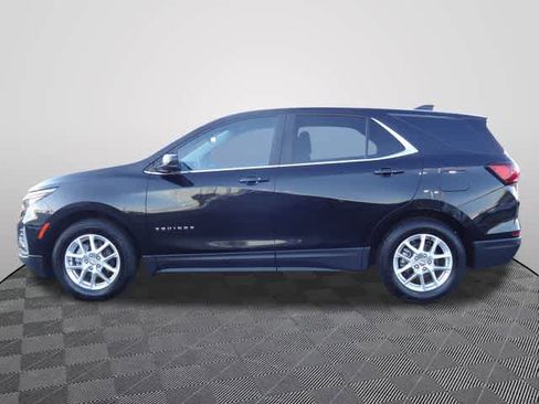 Used 2024 Chevrolet Equinox LT FWD image 2