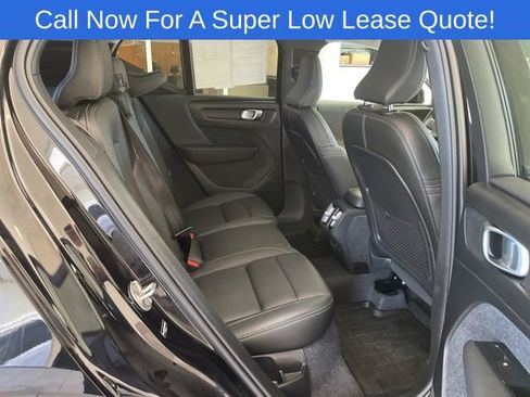 Used 2026 Volvo XC40 B5 Core w/ Climate Package AWD/4WD image 11