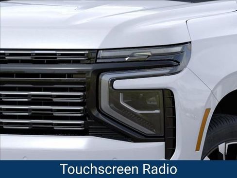 New 2026 Chevrolet Suburban High Country AWD/4WD image 11