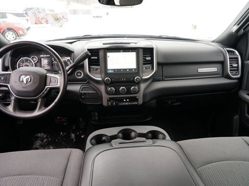 Used 2024 RAM 2500 Big Horn image 28