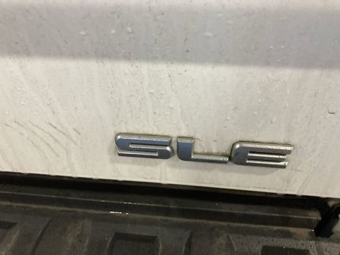 Used 2017 GMC Sierra 1500 SLE w/ SLE Value Package image 10