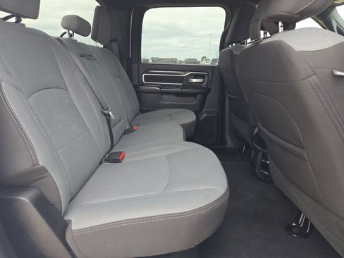 Certified 2024 RAM 2500 Big Horn AWD/4WD image 20