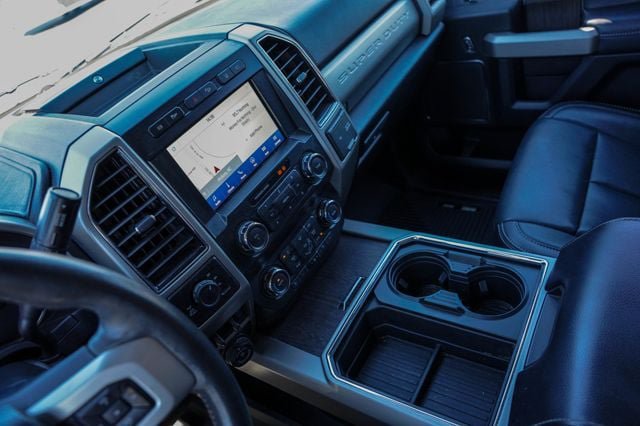Used 2020 Ford F350 Lariat w/ Lariat Ultimate Package AWD/4WD image 6