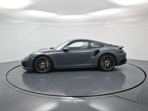 Certified 2018 Porsche 911 Turbo S image 2