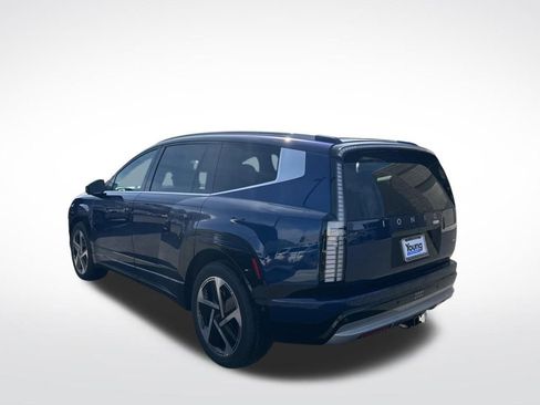 New 2026 Hyundai Ioniq 9 Limited w/ Tow & Go Package AWD/4WD image 8