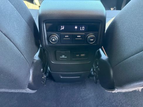 Used 2020 GMC Acadia AT4 w/ Driver Alert Package II AWD/4WD image 27