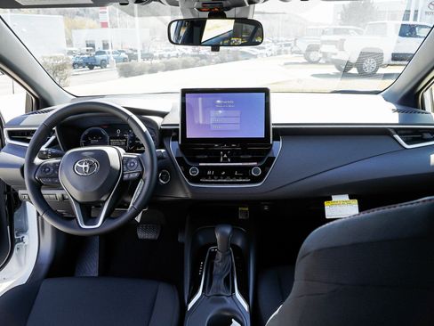 New 2026 Toyota Corolla SE w/ SE Premium Package image 29