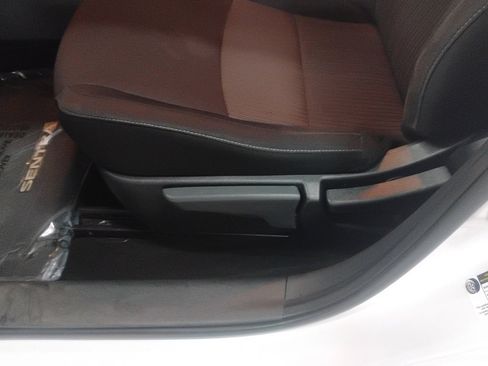 Used 2024 Nissan Sentra SV image 17