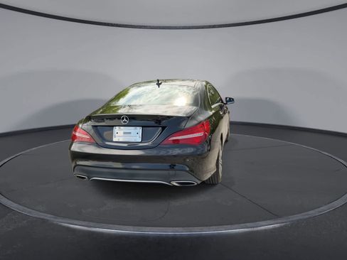 Used 2019 Mercedes-Benz CLA 250 4MATIC image 7