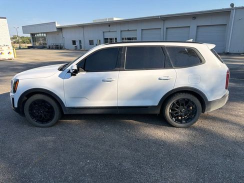 Used 2022 Kia Telluride SX w/ SX Prestige Package AWD/4WD image 11