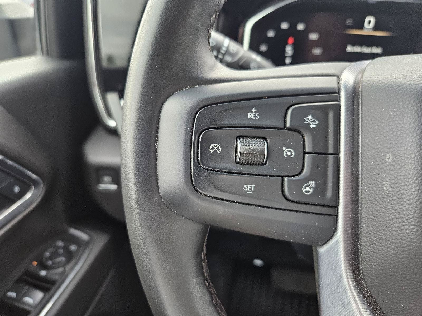 Used 2025 GMC Sierra 2500 SLE w/ Preferred Package AWD/4WD image 16